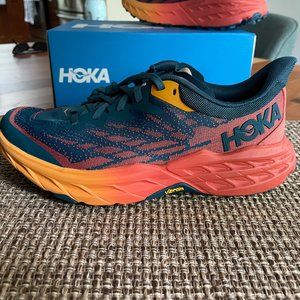 Hoka Speedgoat 5